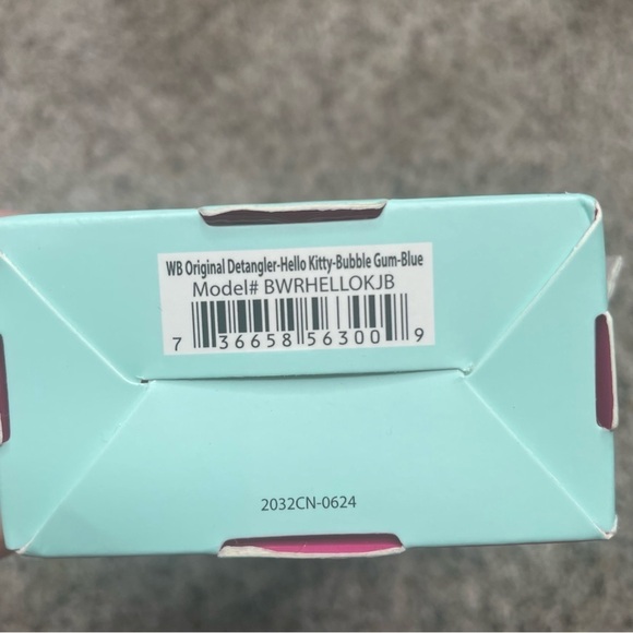 Wet Brush Hello Kitty Detangler Hair Brush Blue Bubble Gum NWT Limited Edition - Picture 7 of 7